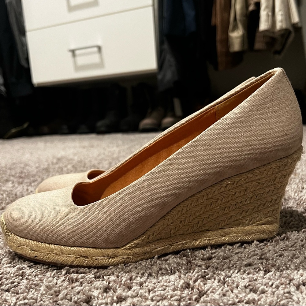 VGUC JCrew canvas wedge sandals.
